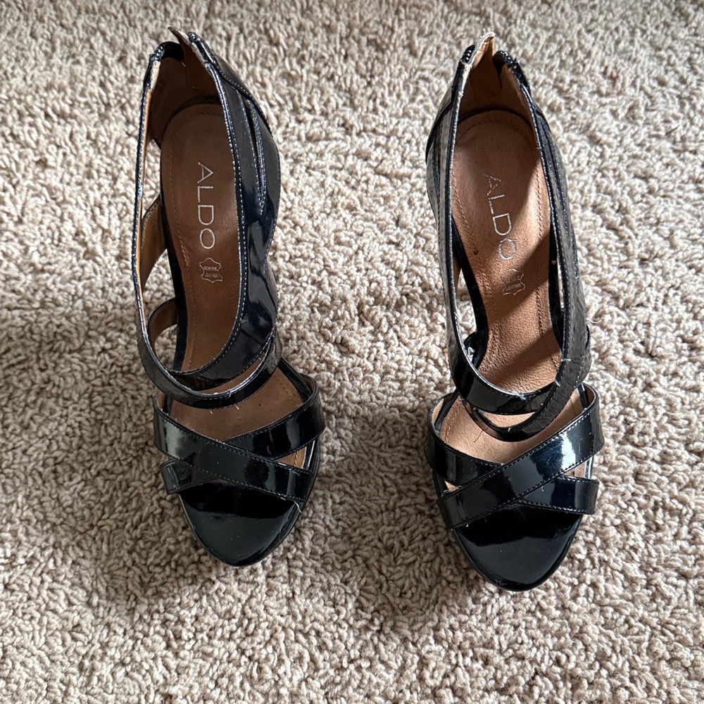 Aldo Glossy Black Strappy Heels